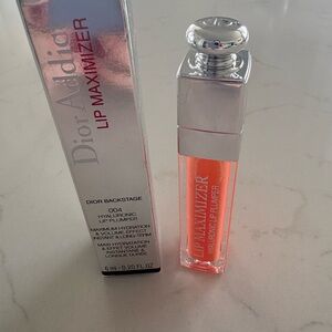 Dior Addict Lip Maximizer Plumping gloss 004 Coral